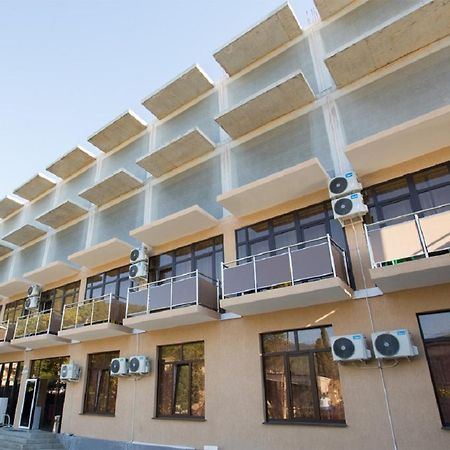 Calipso Sea Hotel Гагра Экстерьер фото