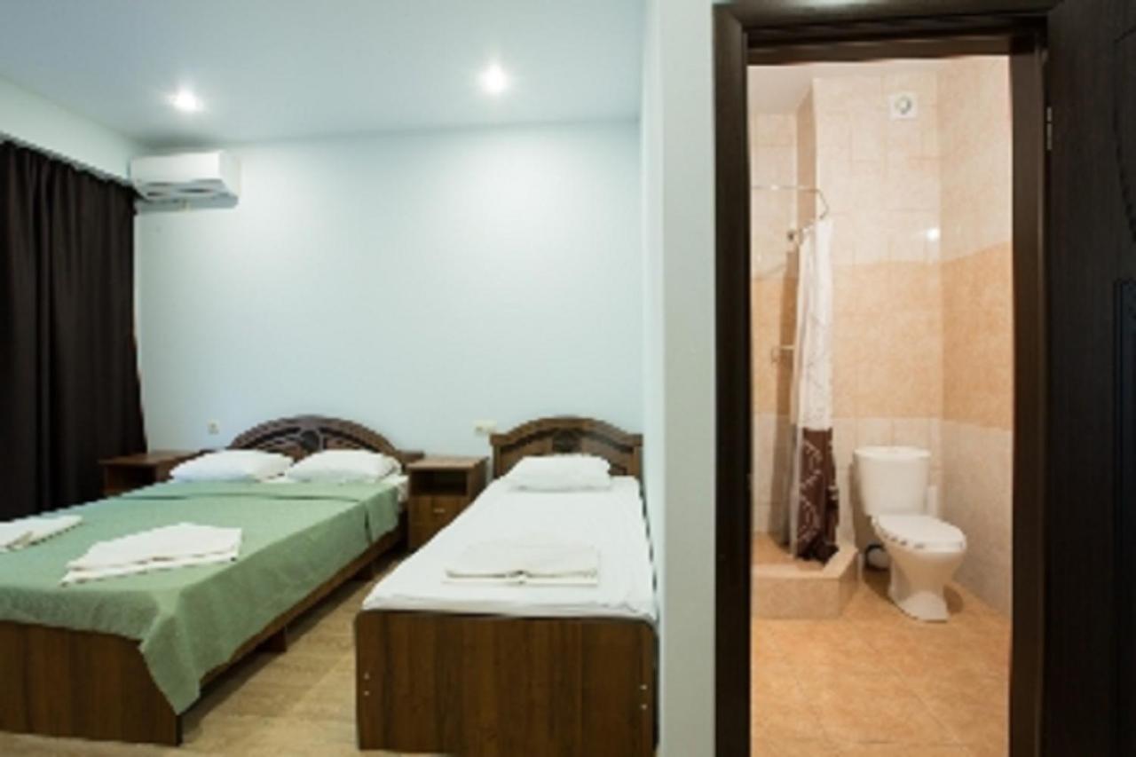 Calipso Sea Hotel Гагра Экстерьер фото
