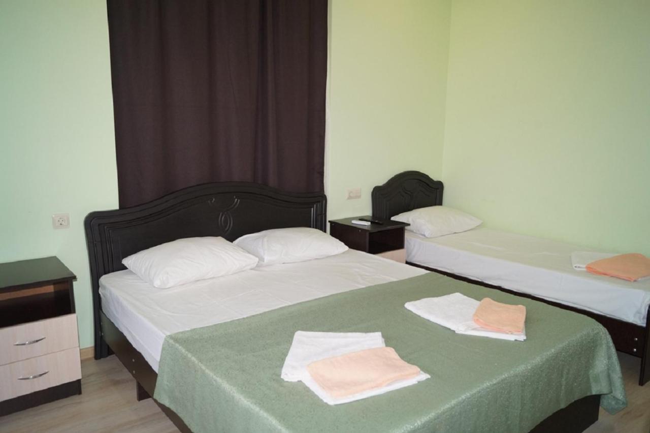 Calipso Sea Hotel Гагра Экстерьер фото