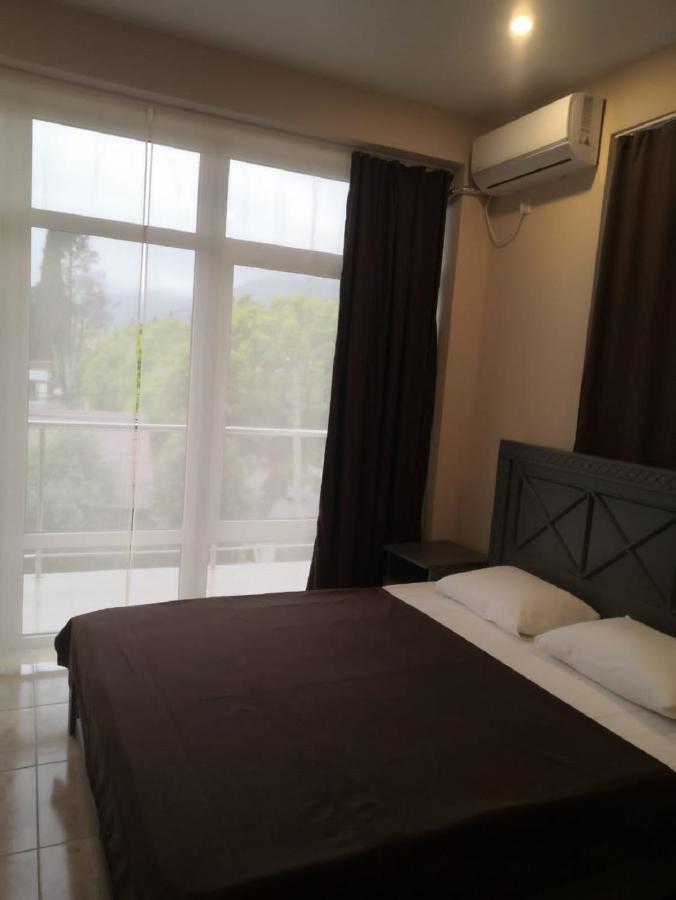 Calipso Sea Hotel Гагра Экстерьер фото