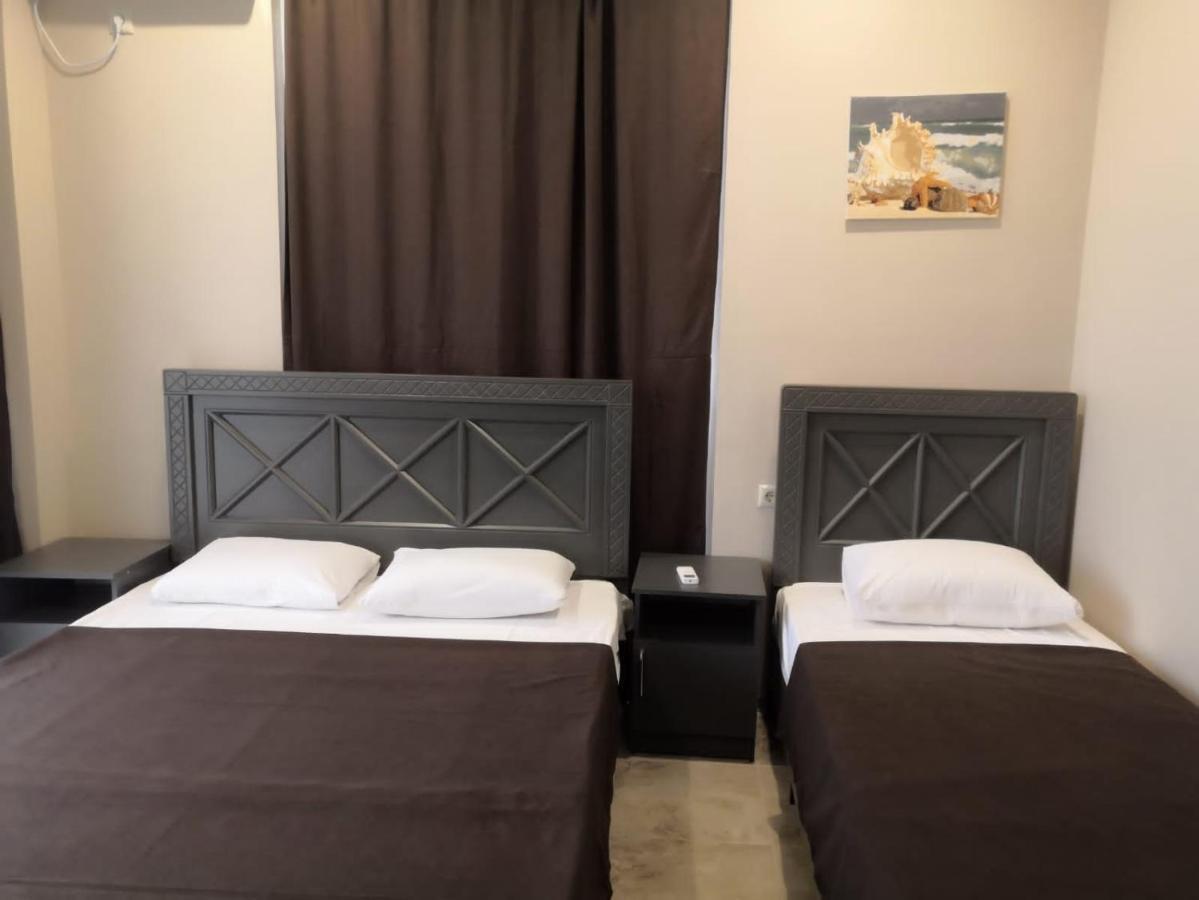 Calipso Sea Hotel Гагра Экстерьер фото